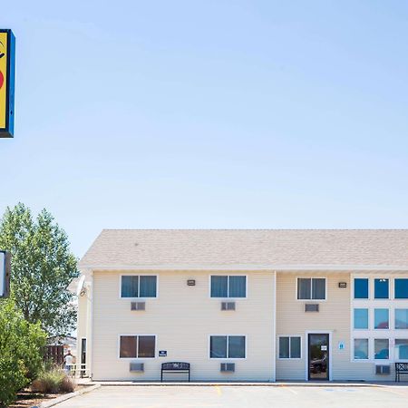 Отель Super 8 By Wyndham Lewistown Экстерьер фото