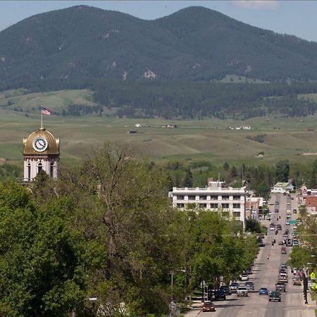 Отель Super 8 By Wyndham Lewistown Экстерьер фото